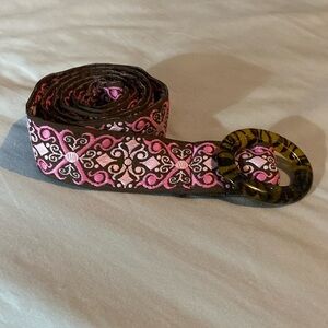 Top it off fabric belt.